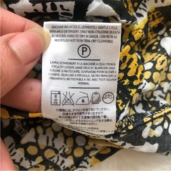 Volcom Eden Layered Cami Crop Top - Picture 2 of 5